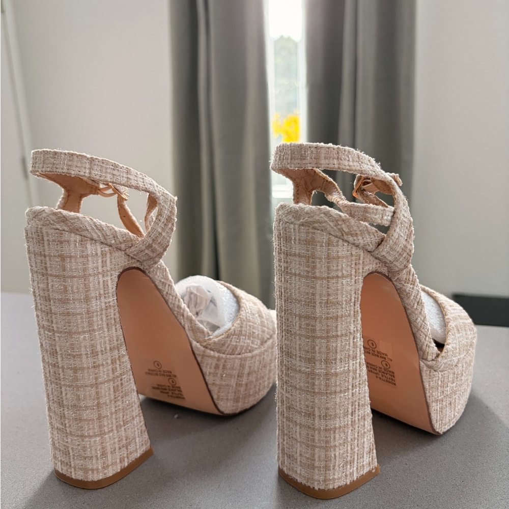 Chase + Chloe Rosetta Beige Platform 6” Heels Sz US 6 / EU 36 - Picture 4 of 7